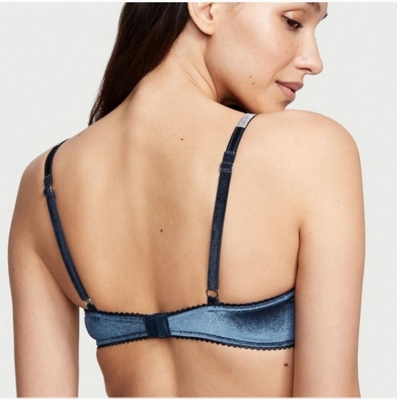 Victoria's Secret Dream Angels. Push up without padding. Lace. Rhinestone straps - Picture 2 of 7